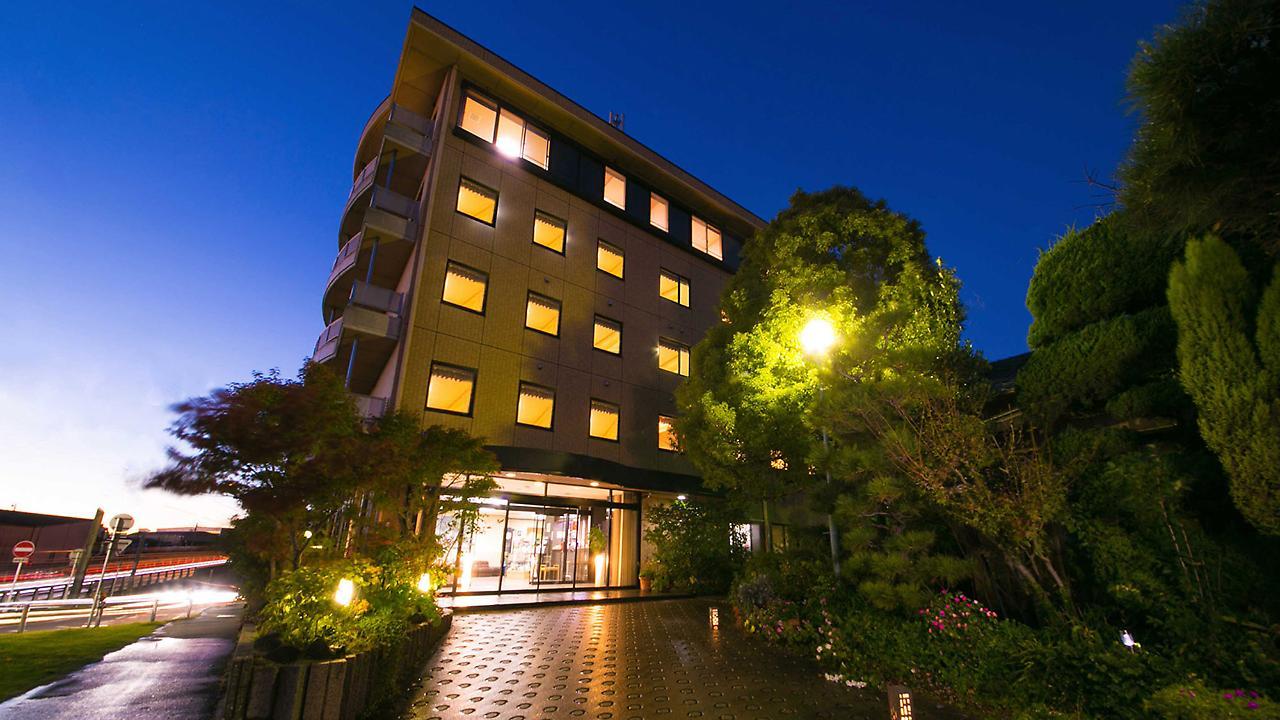 Matsukaze Hotel Toyota  Bagian luar foto