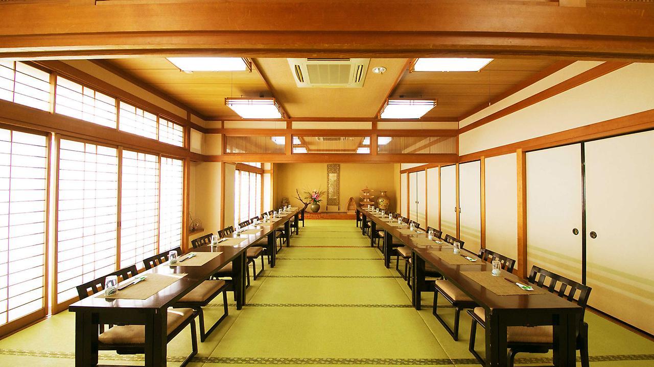Matsukaze Hotel Toyota  Bagian luar foto